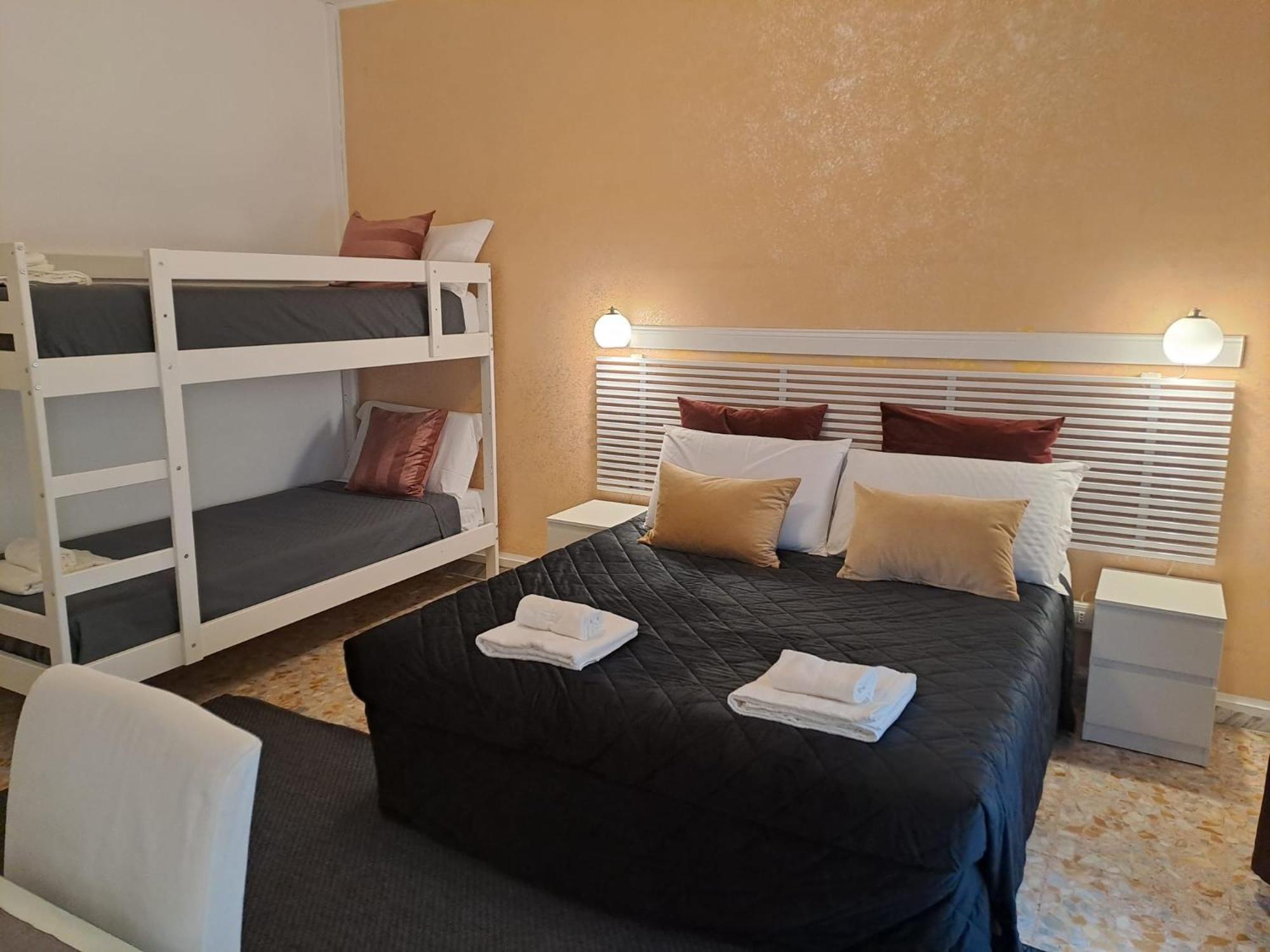 Appia Avenue 639 Hotel Rome Exterior photo