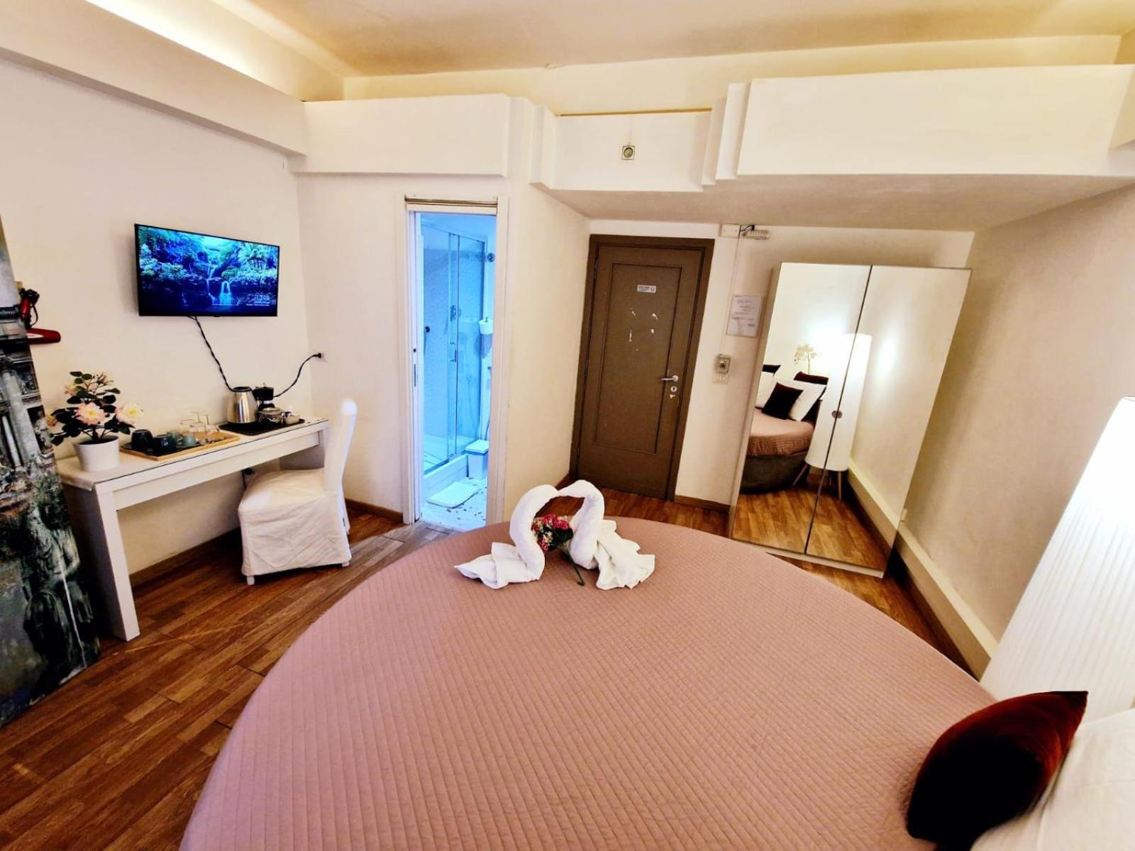 Appia Avenue 639 Hotel Rome Exterior photo